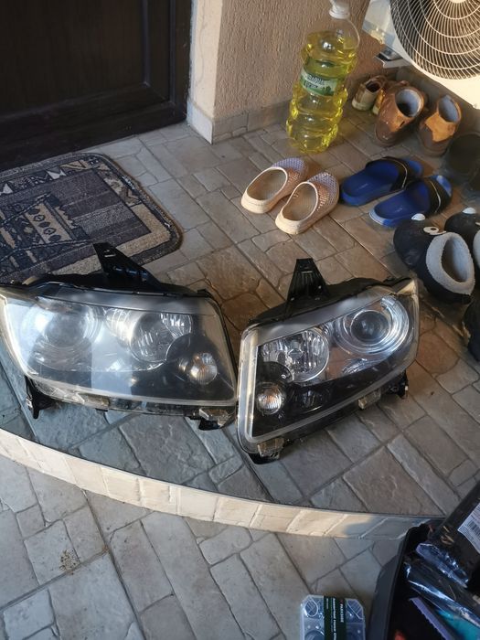 Faruri jeep compass 2014