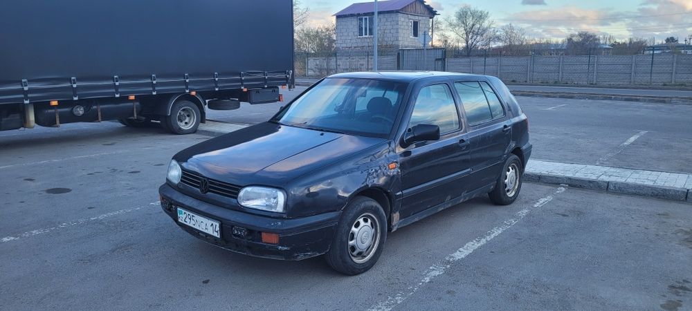 Продам гольф3 1.8