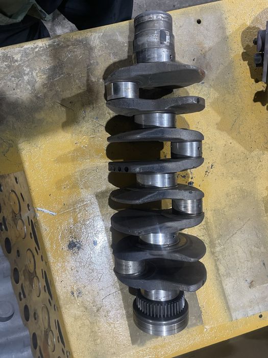 Коленвал Perkins 4L