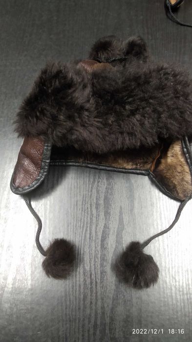 Шапка за дете от агнешка кожа. 2-5 години