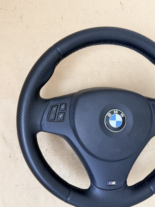 Бмв М волан bmw e84 e87 e90 e91 e92 e93