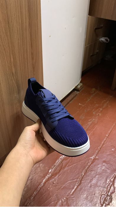 Продам обувь новый