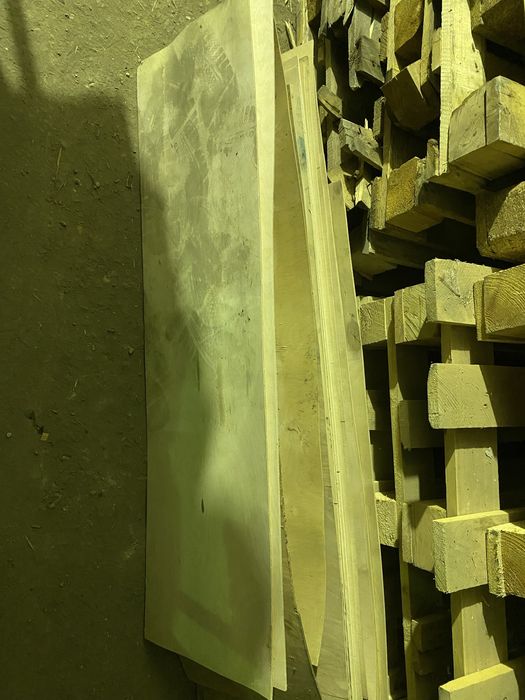 Продам фанеру б/у