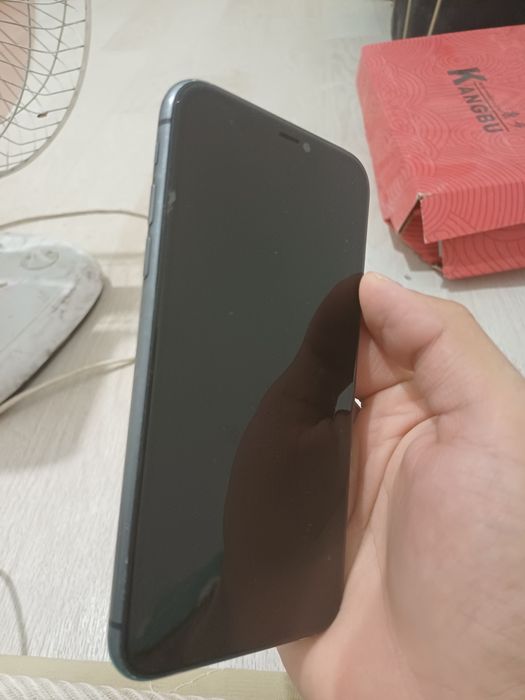 iPhone 11 64/75 все аригинал