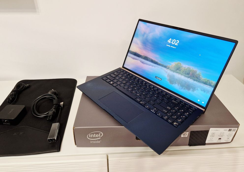 Laptop ASUS ZenBook 15, Intel Core i5, 8Gb RAM, SSD 512Gb, Win 11