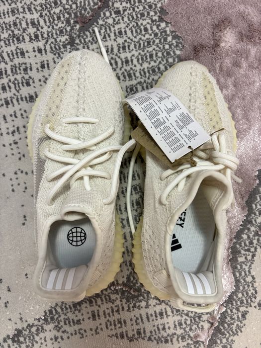 Adidas yezzy noi