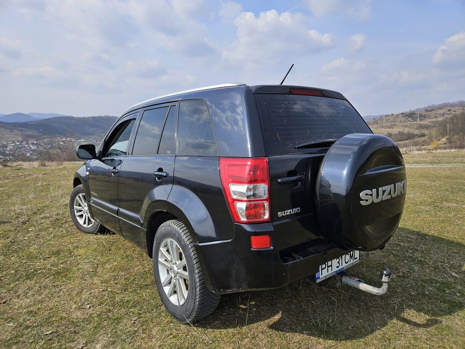 Schimb Suzuki Grand Vitara 4x4  1.9 ddis Limited Edition  cu GV benzina  sau 4x4 benzina