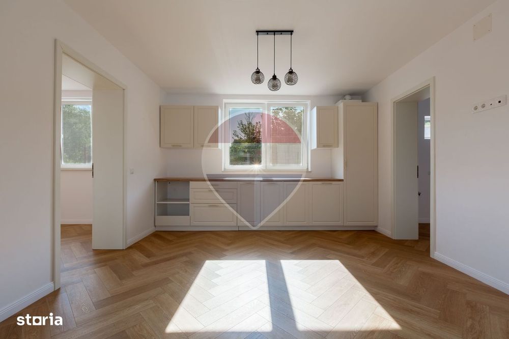 Casa renovata total cu 545 mp teren - Angarul de Sus - Medias