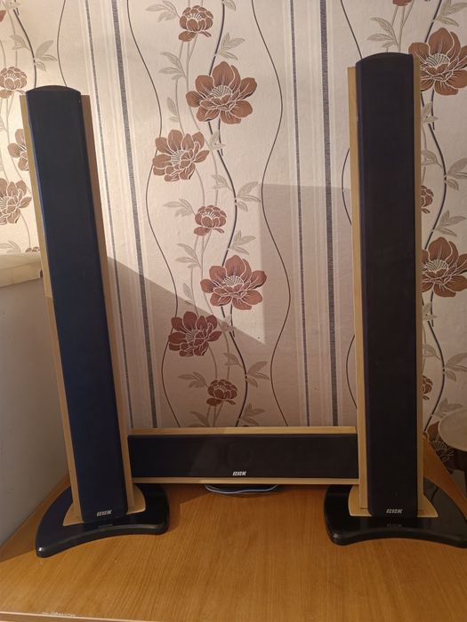 Продам оригинальные колонки BBK