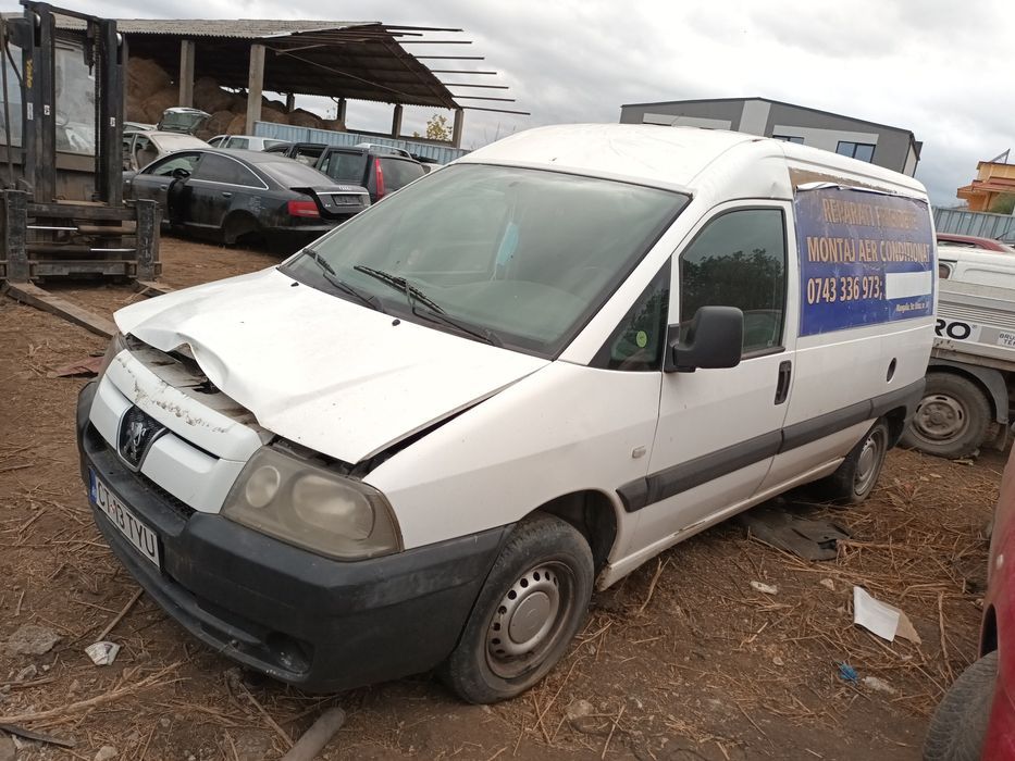 Dezmembrari Peugeot EXPERT Mk 1 (1995-2007) 1.9 D Motorina