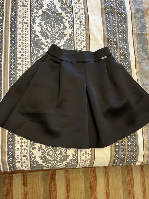 Fusta amplă deosebita