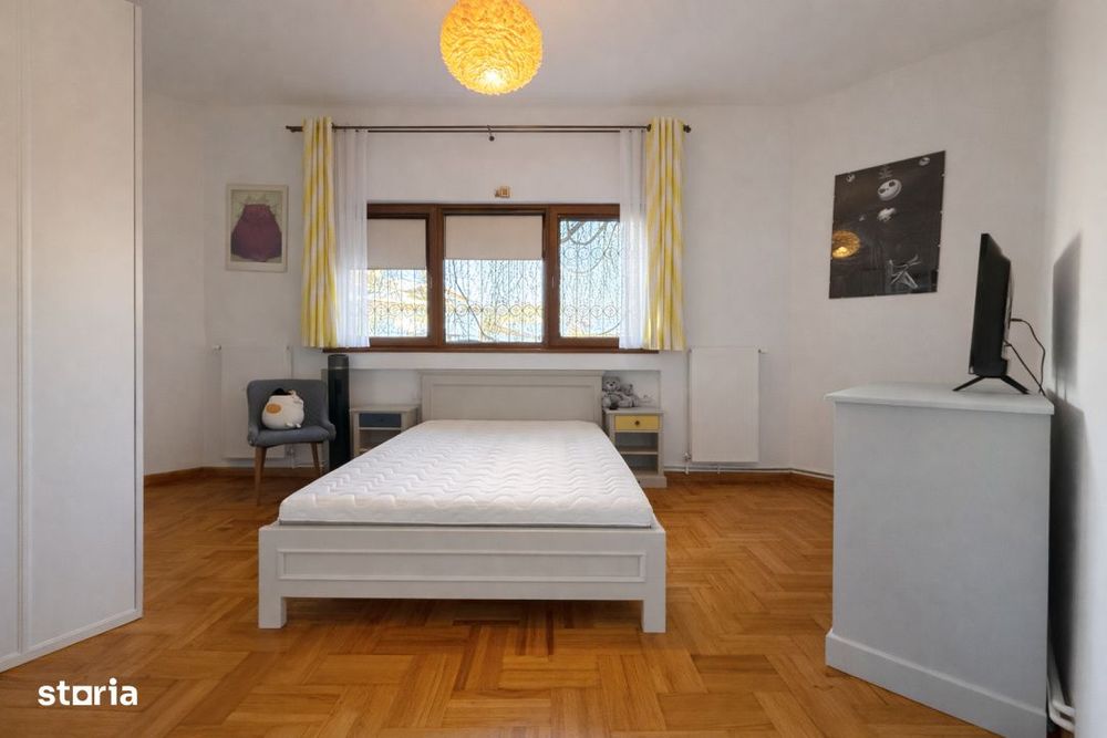 Un apartament cu personalitate, intr-o vila cu farmec – gata de muta