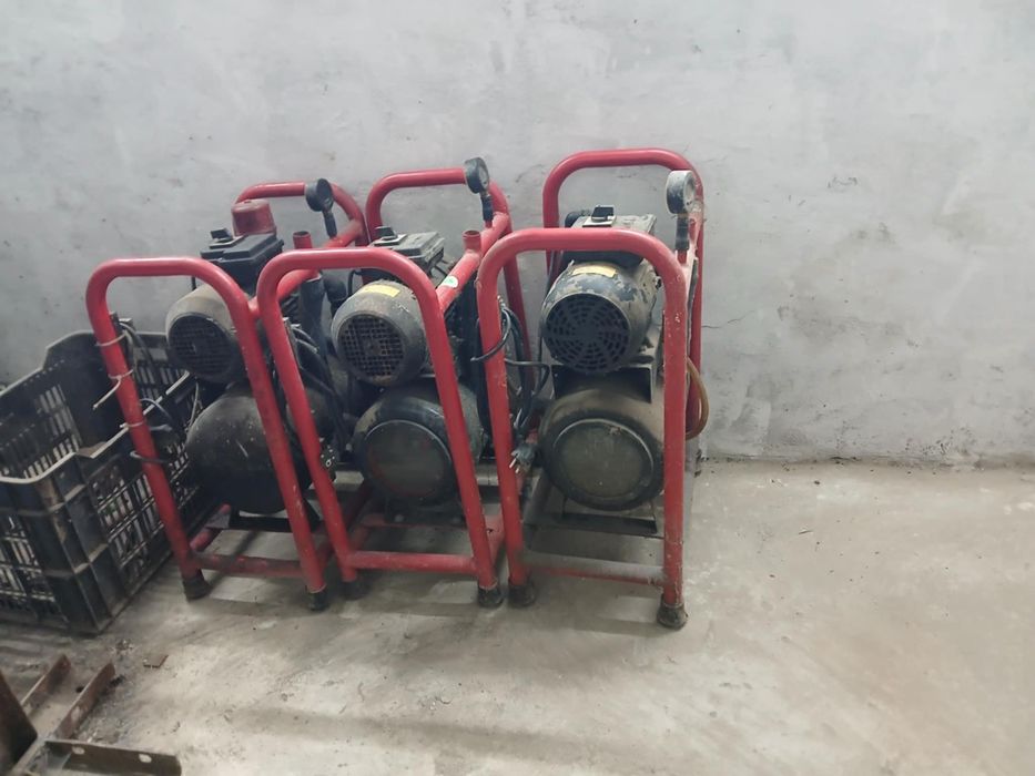 Вакум помпи 3броя