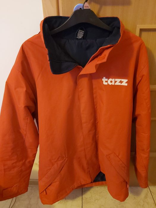 Greaca Tazz  2XL ca noua purtata o singura data