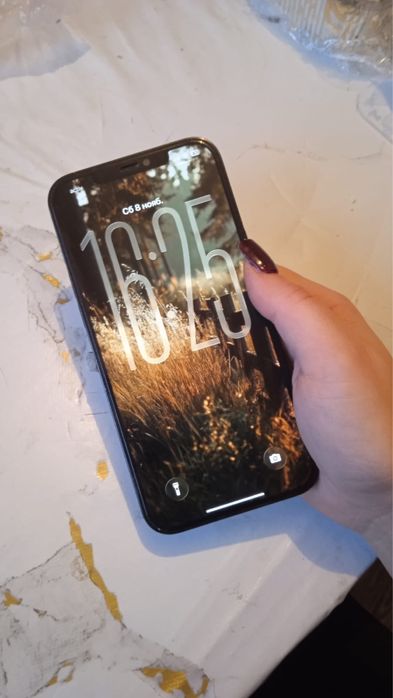 Продам айфон 12 про макс