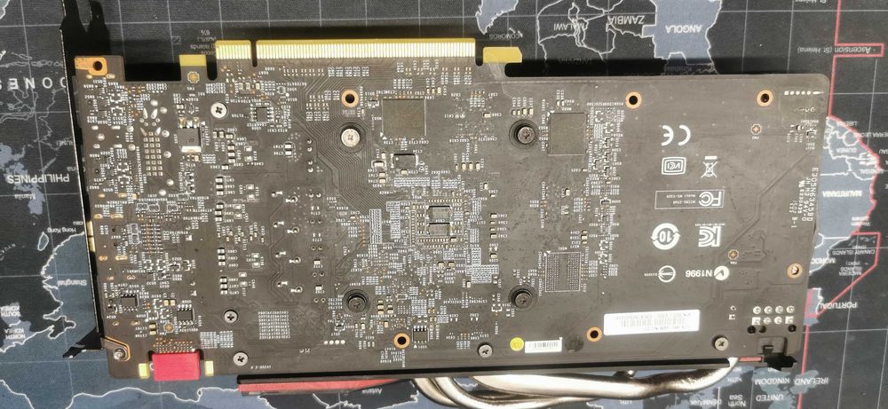 Продавам видео карта GTX 950 Gaming 2G