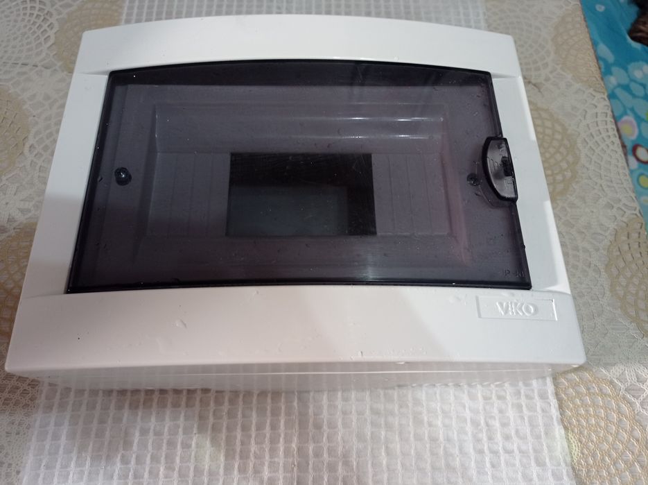 Электрический ящик под автоматы