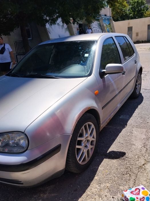 VW golf 4 (1999)-1.9 TDI "110"к.с