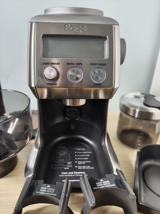 Кафемелачка Sage Smart Grinder Pro (SCG820)