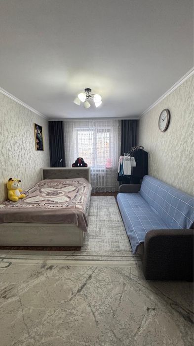 Срочно 1 ком.кв район Достык Молла