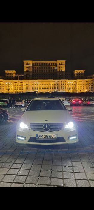 Mercedes C200  An 2012 w204 facelift