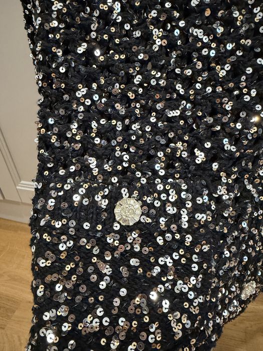 с пайетками под chanel