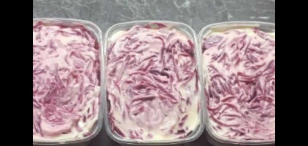 Салаты оливье.сельдь под шубой.