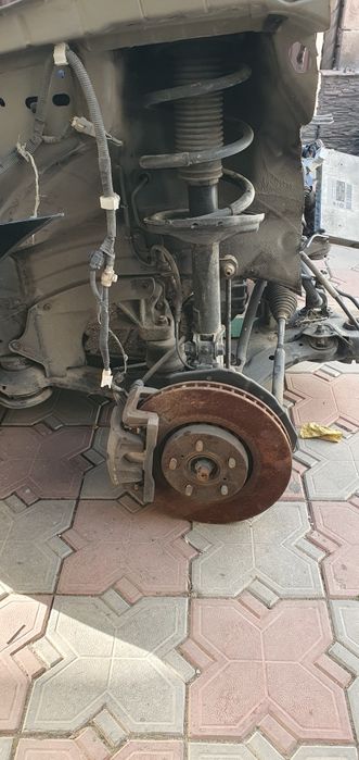 Бампера на лексус рх 330,350.