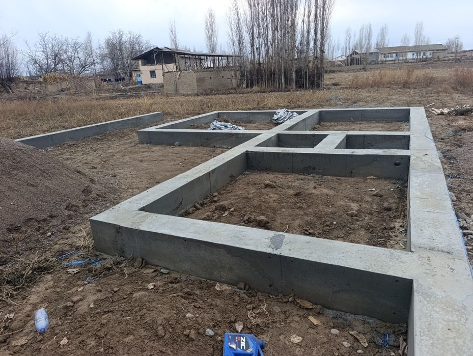 2 сутих ер фундамент куйилган таёр. Сотилади