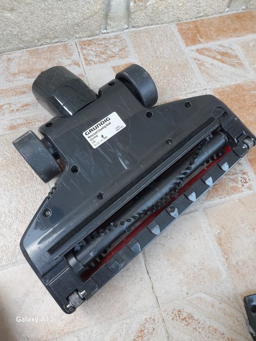Прахосмукачка 2 в 1  Grundig VCH9930