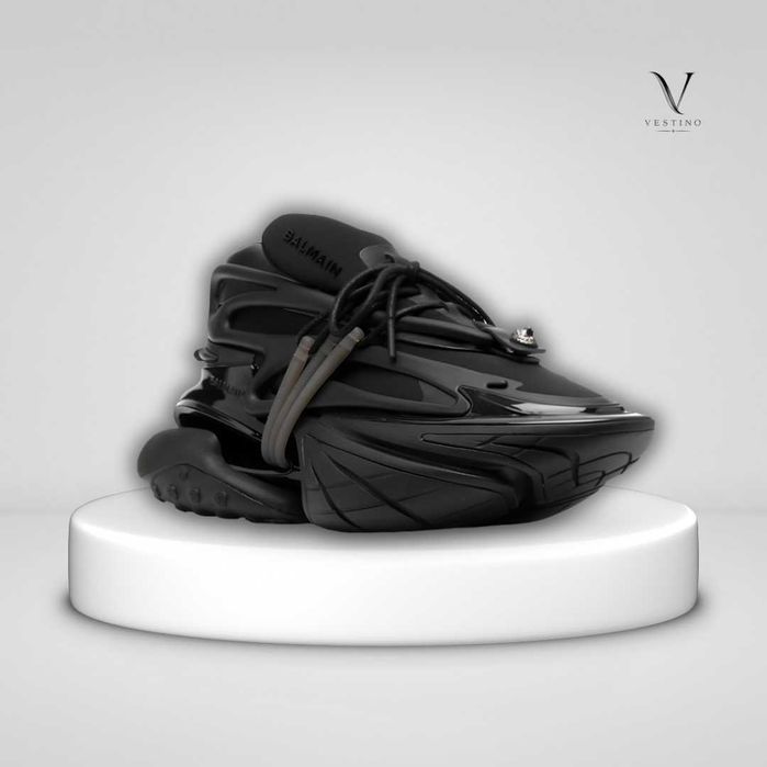 Balmain Unicorn Black • Vestino • Livrare rapida