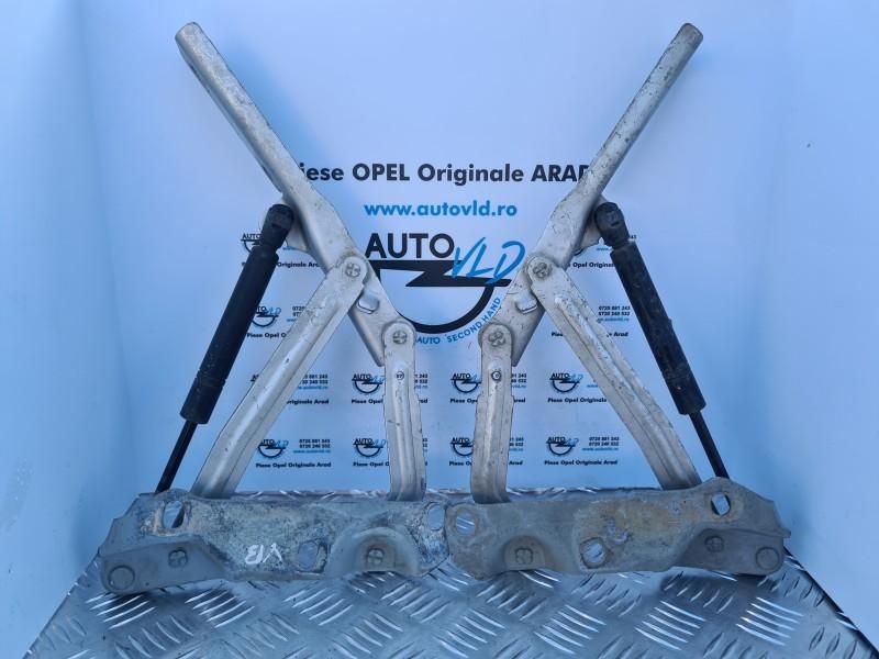 Balamele capota stanga dreapta Opel Vectra B