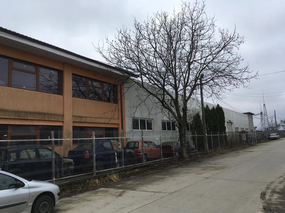 Vanzare sau inchiriere Hala + birouri ( service auto )