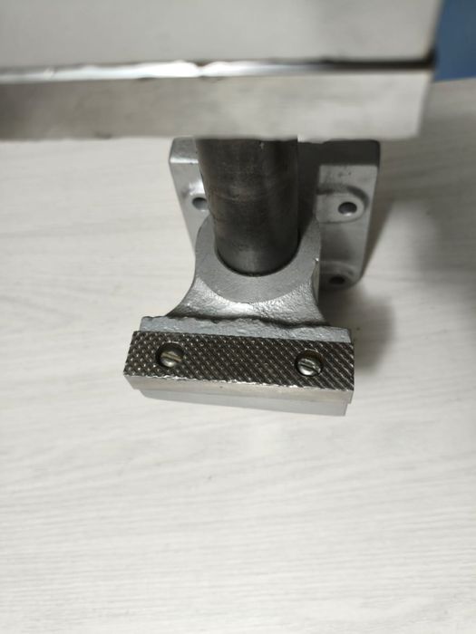 Тиски производства СССР