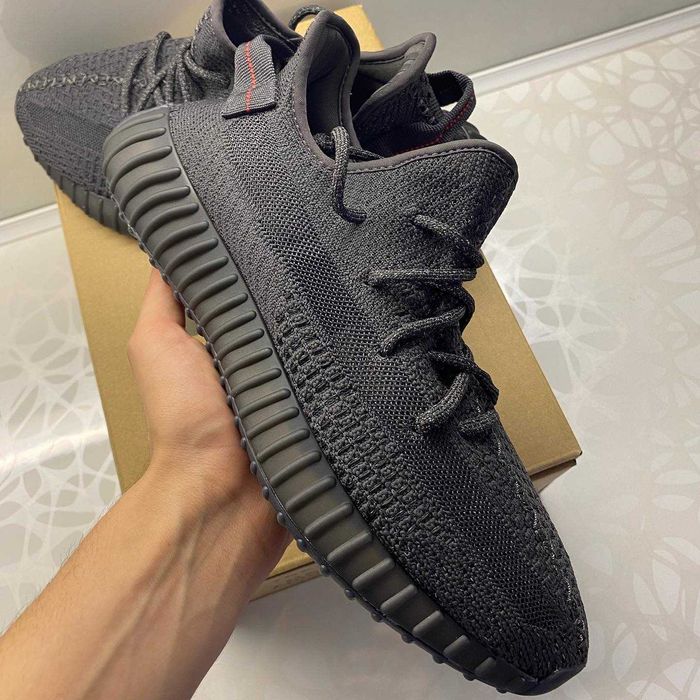 Yeezy Boost 350 V2 "Static Black" (Reflective) 42