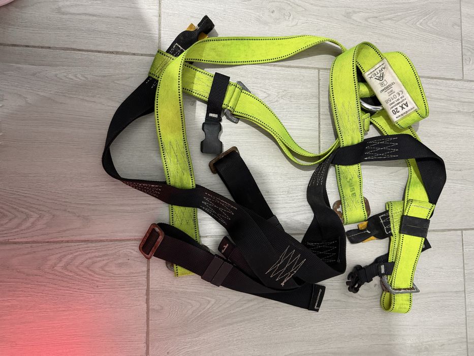 Ham pentru Alpinisti AX 20