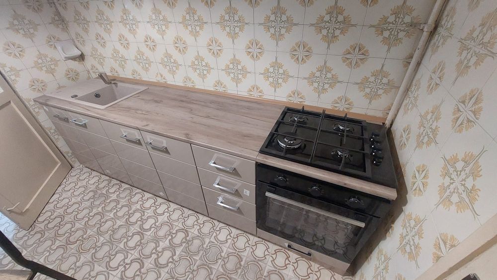 Mobila bucatarie noua cu electrocasnice