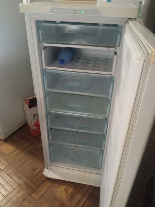 Продам морозильники Бирюса