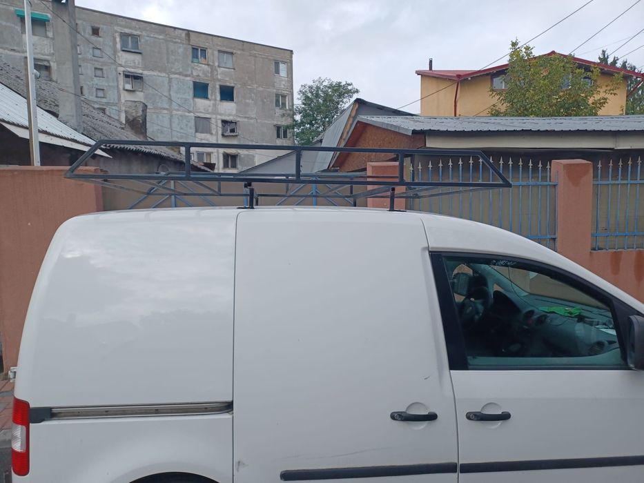 Volkswagen Caddy  2010