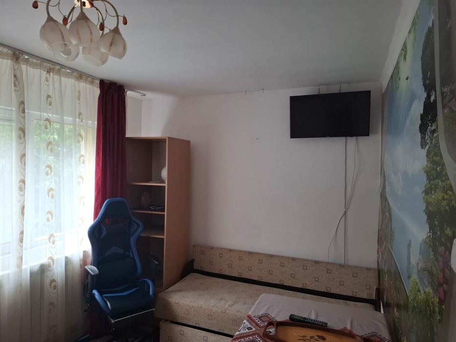 Apartament semicentral 3 camere de inchiriat