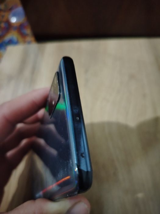 Samsung galaxy a51 sotiladi