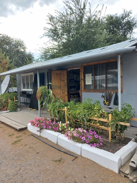 Продаётся база. Площадь 10 соток.