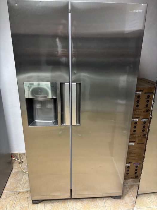 Samsung RS54HDRPBSR – двукрилен хладилник Side-by-Side, инокс