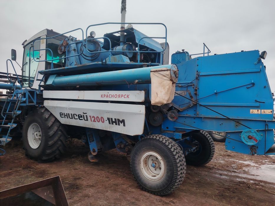 Продам 2 Енисея 1200