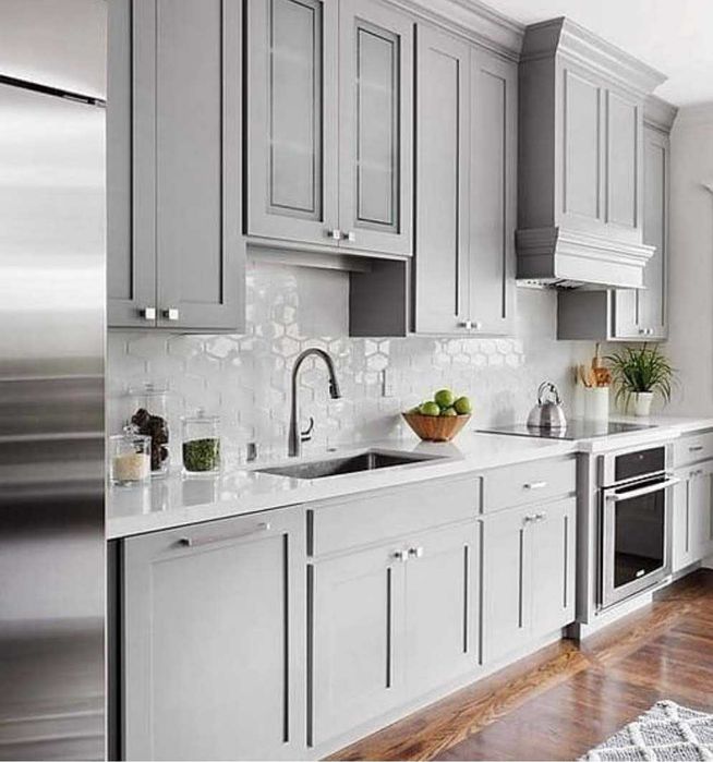 Oshhona mebeli neoklassika