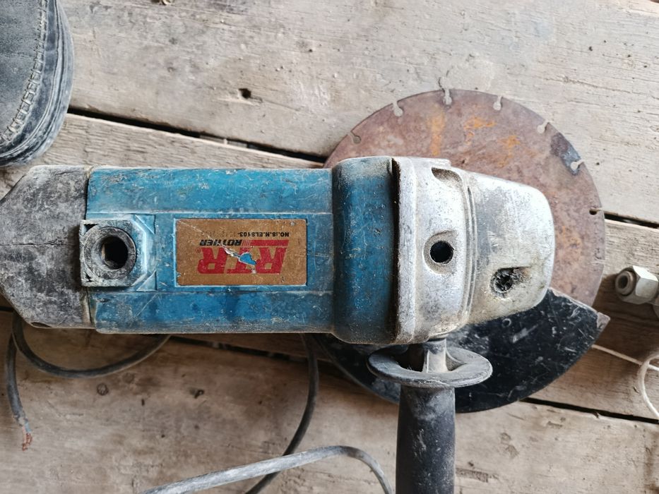 Болгарка сотилади