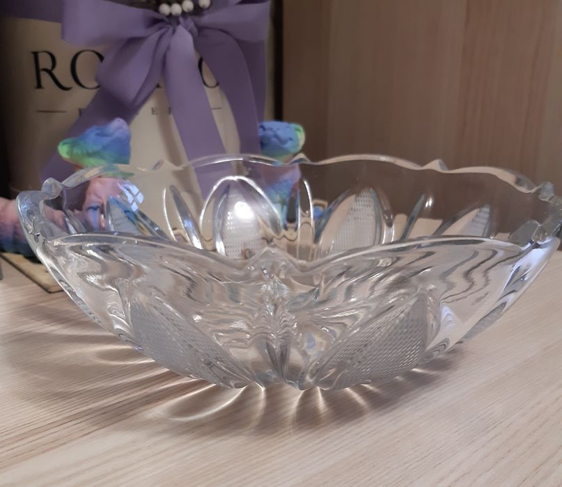 Хрусталь. Праздник. Уют.