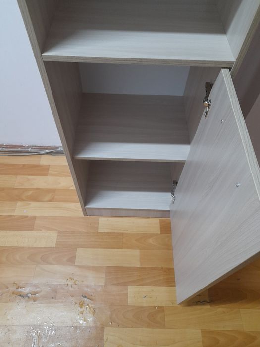 Продам шкаф в отличном состояние
