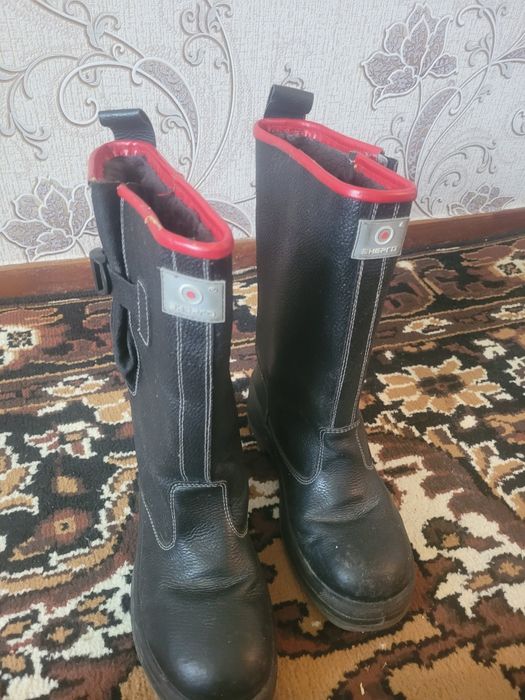 Продам сапоги тёплые