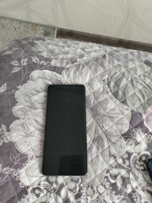 Продам телефон "oppo"  peno 10